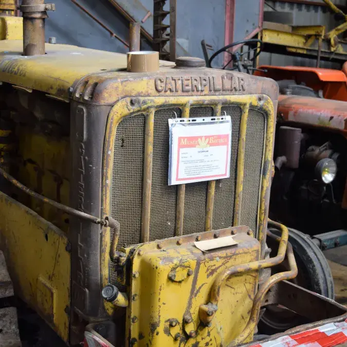 Musée des battages et des anciens tracteurs_Murat-sur-Vèbre