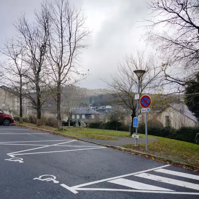 Aire de pique-nique de la Maison de la Charcuterie_Lacaune