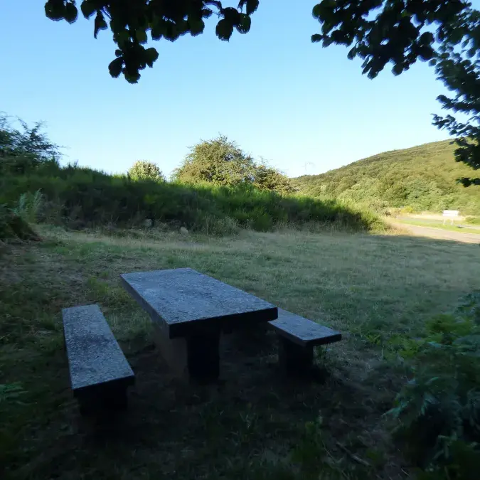 Aire de pique-nique du Montalet_Lacaune