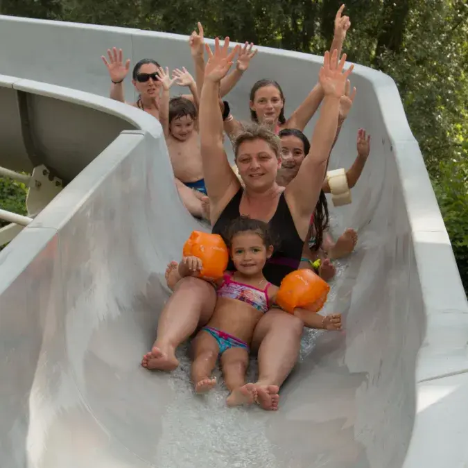 Espace des sources chaudes