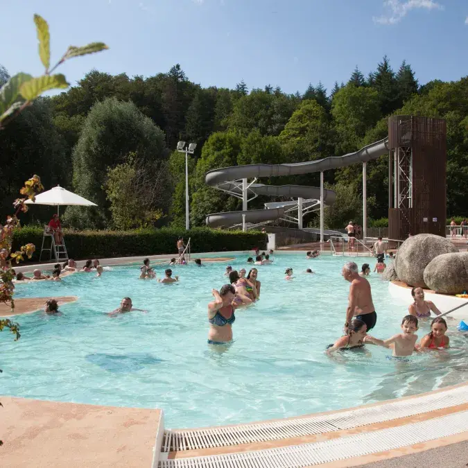 Espace des sources chaudes