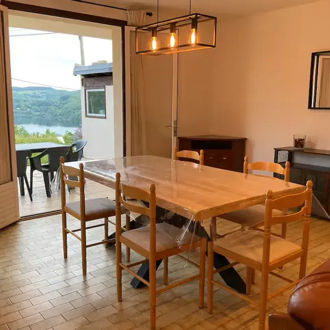 Le Petit Cadeau_Nages