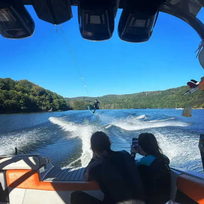 Foil et wakeboard bateau G23_La Salvetat-sur-Agout