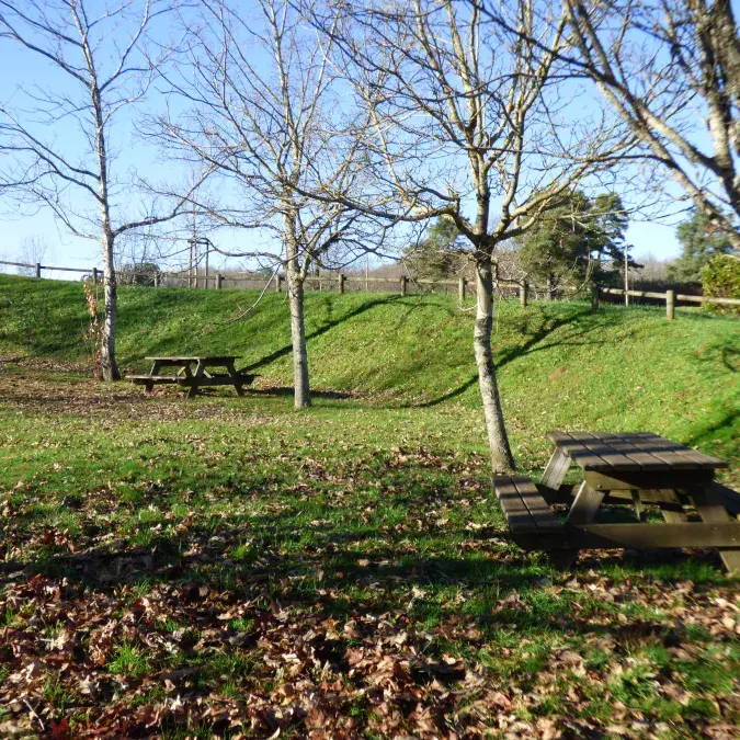Aire de pique-nique de l'usine La Salvetat