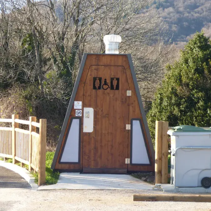 Aire de pique-nique de la Croix de Mounis_Castanet-le-Haut