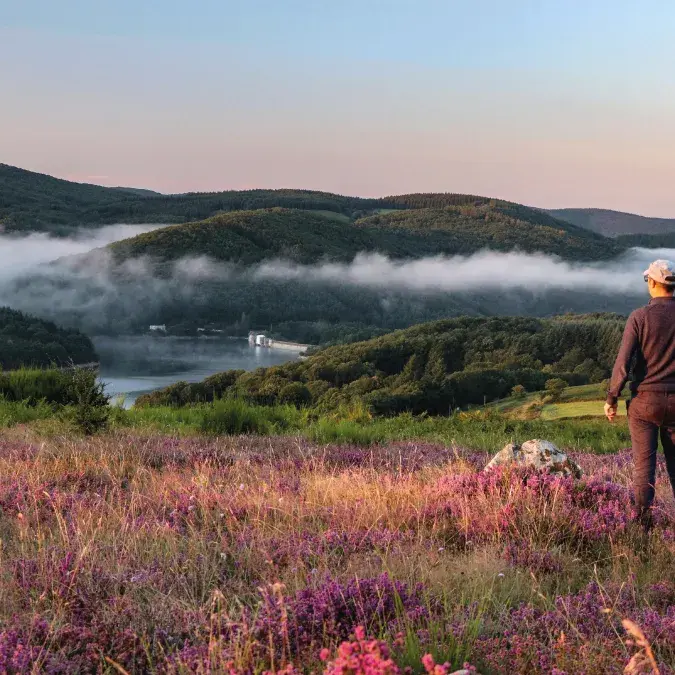 Vue sur le barrage au kilomètre 20