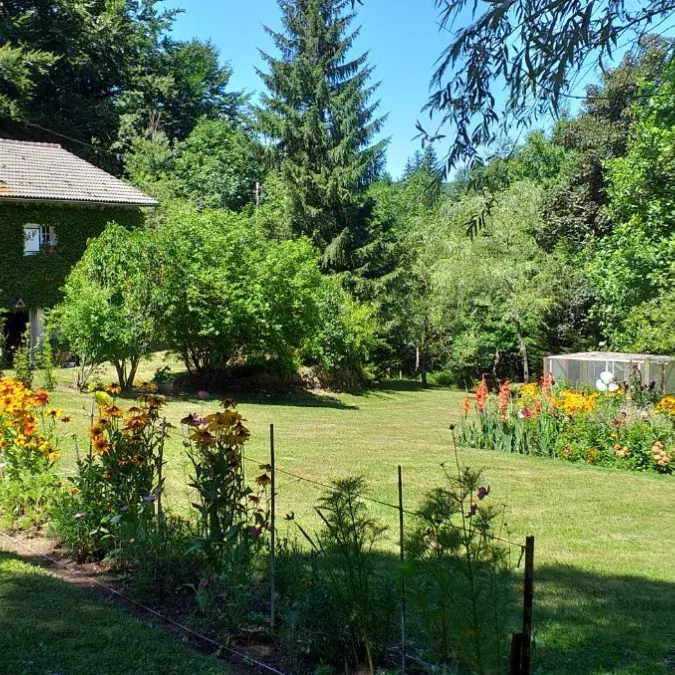 Le Clos Fleuri à Lamontélarié
