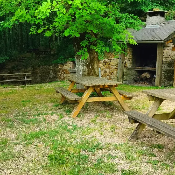 Aire de pique-nique de la Maison de Payrac_Nages