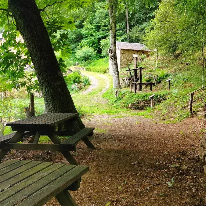 Aire de pique-nique de la Maison de Payrac_Nages