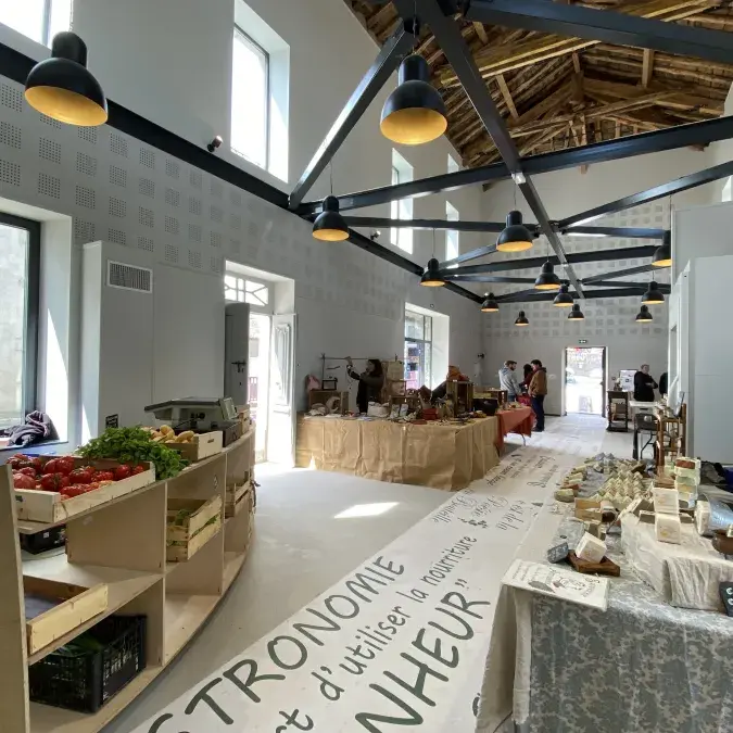 Marché couvert de La Source_La Salvetat-sur-Agout
