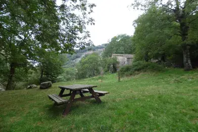 Aire de pique-nique de La Fage_Rosis