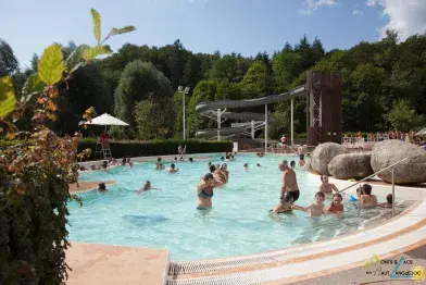 Espace des sources chaudes