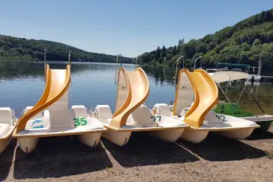 Pédalo maxi toboggan