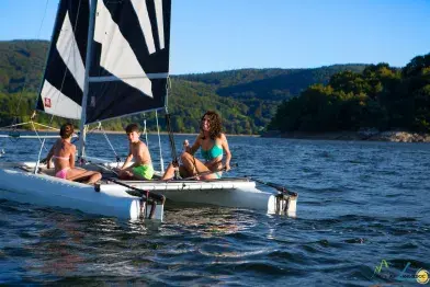 Location de Catamaran - Bases nautiques du Haut-Languedoc_Nages