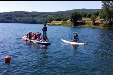 Location de stand-up paddle géant - Base nautique du Haut-Languedoc_La Salvetat-sur-Agout