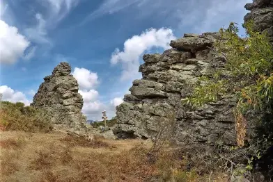 Le Portail de Roquandouire