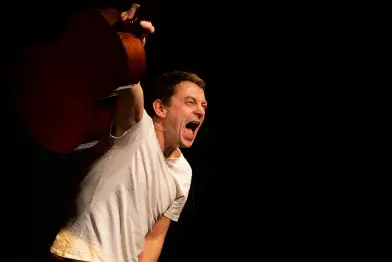 David Lafore : seul en scène tout acoustique - Festival Marée Haute #4_Berlats