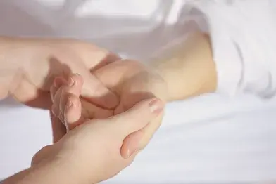 Réflexologie pieds et/ou mains pour les enfants_Nages