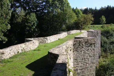 Au km 2, le pont Saint-Etienne de Cavall